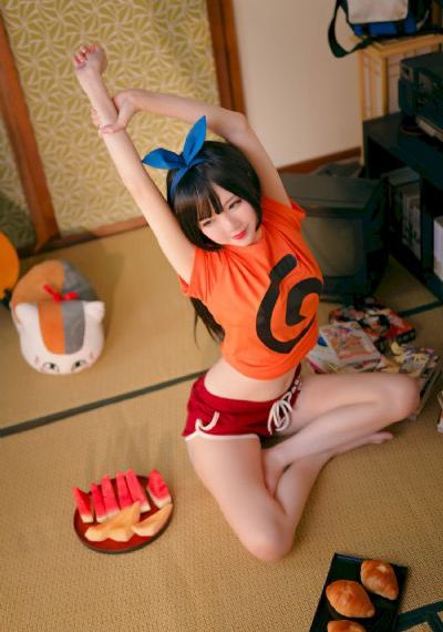亚洲欧美偷窥丝袜美腿_BD韩语全集免费播放