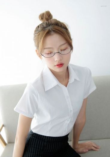 欧美苑小年图片_4K最新电影在线观看