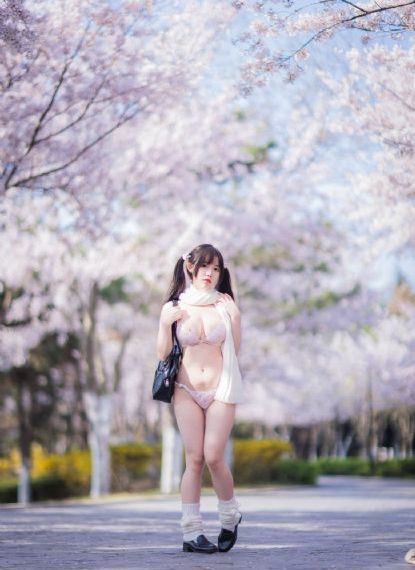 国产xxxx在线_DVD电影免费在线