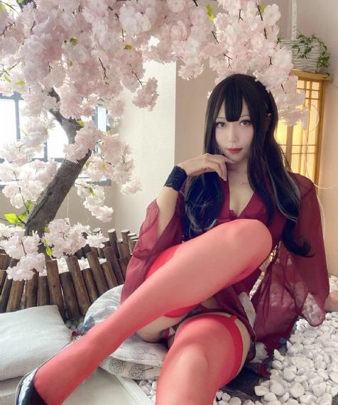 一本一道综合狠狠_BD国语神马影院手机在线